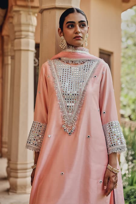 Ajiesh Oberoi Peach Silk, Organza Mirrors, Gota Patti, Beads Noor-e-saheli Kurta Pant Set at Aza Fashions Ajiesh Oberoi_Peach Silk, Organza Mirrors, Gota Patti, Beads Noor-e-saheli Kurta Pant Set _at_Aza_Fashions