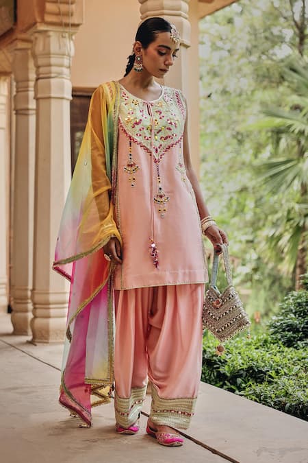 Ajiesh Oberoi_Peach Organza Embroidery, Mirrors, Tassels, Sunehri Shaam Kurta Salwar Set _at_Aza_Fashions