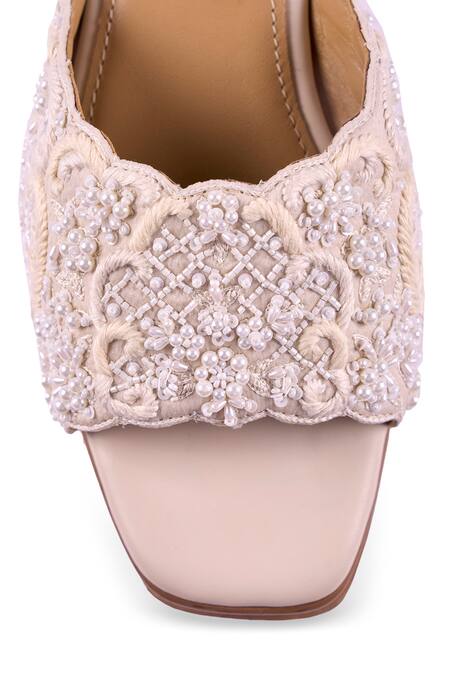 Shop_Anaar_Off White Beads, Embroidery Custard Cloud Wedge Sandals 