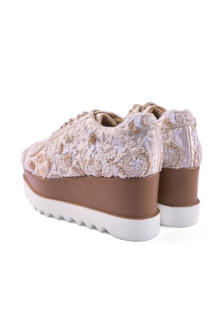 Anaar_Off White Galentine Wedge Embroidered Sneakers _Online_at_Aza_Fashions