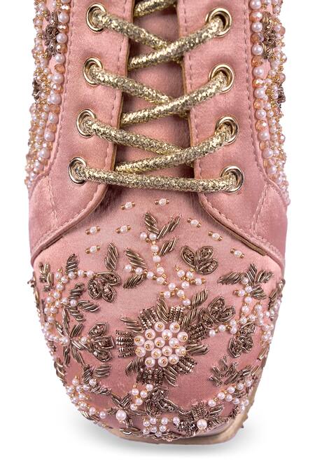 Shop Anaar Pink Jhoomar Wedge Embroidered Sneakers Shop_Anaar_Pink Jhoomar Wedge Embroidered Sneakers