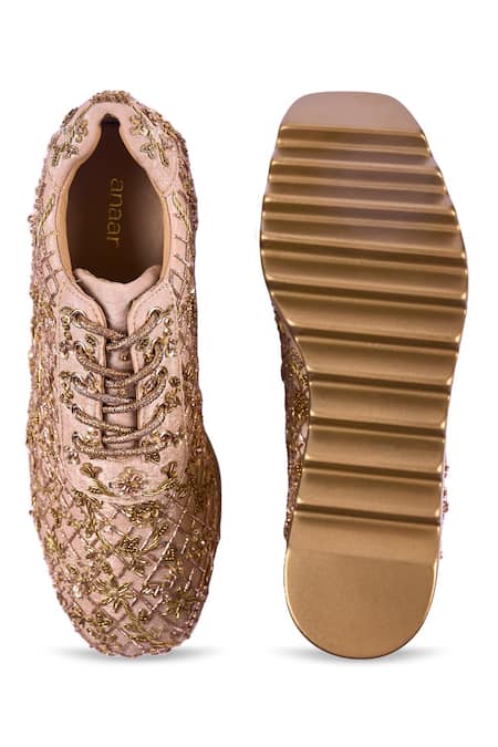 Anaar Retro Ritual Wedge Embroidered Sneakers 