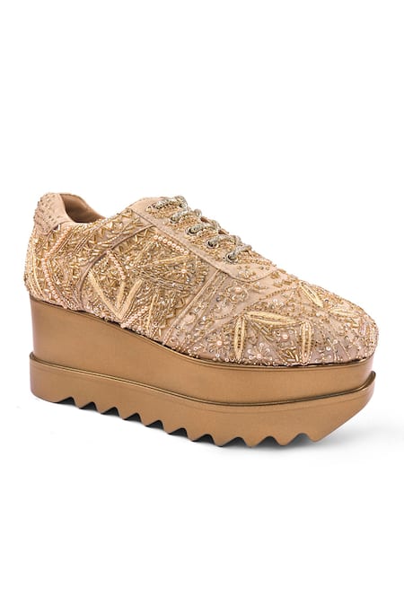 Anaar_Gold Sneak-o-gold Wedge Embroidered Sneakers _Online_at_Aza_Fashions