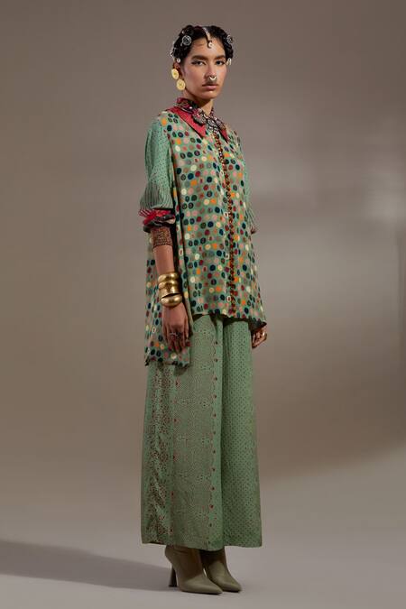 Aseem Kapoor Green Crepe Embroidery Collared Atri Straight Shirt Online at Aza Fashions Aseem Kapoor_Green Crepe Embroidery Collared Atri Straight Shirt _Online_at_Aza_Fashions