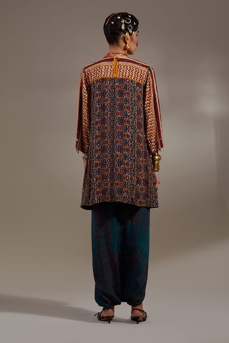 Shop Aseem Kapoor Green Crepe Embroidery, Beads, Tassels Mitra Tribal Pattern Kurta And Trouser Set at Aza Fashions Shop_Aseem Kapoor_Green Crepe Embroidery, Beads, Tassels Mitra Tribal Pattern Kurta And Trouser Set _at_Aza_Fashions