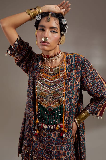 Shop Aseem Kapoor Green Crepe Embroidery, Beads, Tassels Mitra Tribal Pattern Kurta And Trouser Set Online at Aza Fashions Shop_Aseem Kapoor_Green Crepe Embroidery, Beads, Tassels Mitra Tribal Pattern Kurta And Trouser Set _Online_at_Aza_Fashions