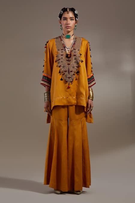 Aseem Kapoor Yellow Silk Tassels, Embroidery, Beads V-neck Mitra Pattern Kurta With Trouser at Aza Fashions Aseem Kapoor_Yellow Silk Tassels, Embroidery, Beads V-neck Mitra Pattern Kurta With Trouser _at_Aza_Fashions