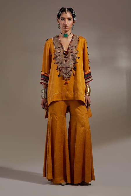 Buy Aseem Kapoor Yellow Silk Tassels, Embroidery, Beads V-neck Mitra Pattern Kurta With Trouser Buy_Aseem Kapoor_Yellow Silk Tassels, Embroidery, Beads V-neck Mitra Pattern Kurta With Trouser