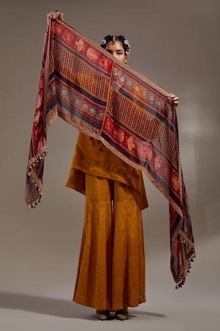 Shop Aseem Kapoor Red Silk Tassels Patti Pattern Dupatta at Aza Fashions Shop_Aseem Kapoor_Red Silk Tassels Patti Pattern Dupatta _at_Aza_Fashions