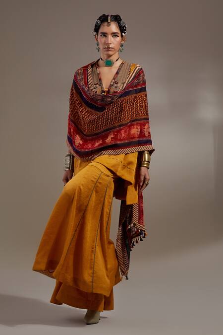 Buy Aseem Kapoor Red Silk Tassels Patti Pattern Dupatta Online at Aza Fashions Buy_Aseem Kapoor_Red Silk Tassels Patti Pattern Dupatta _Online_at_Aza_Fashions