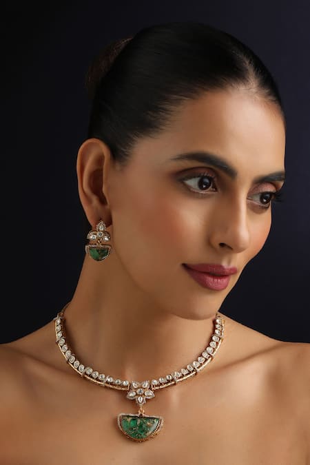 Swabhimann_Gold Plated Stones Emerald Hasli Necklace Set_Online_at_Aza_Fashions