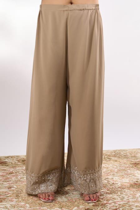 Shop Alaya Advani Beige Georgette Embroidery, Sequins V-neck Metallic Kurta Set Online at Aza Fashions Shop_Alaya Advani_Beige Georgette Embroidery, Sequins V-neck Metallic Kurta Set _Online_at_Aza_Fashions