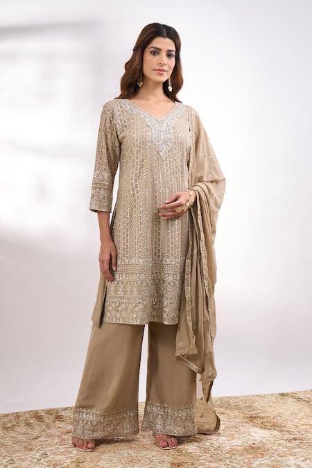 Alaya Advani Metallic Embroidered Kurta Set 