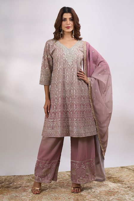 Alaya Advani Floret Embroidered Kurta Pant Set 