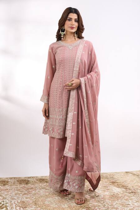 Shop_Alaya Advani_Pink Georgette Embroidery, Zari, Sequins V-neck Flower Kurta Set _Online_at_Aza_Fashions