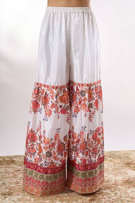 Buy Alaya Advani White Georgette Embroidery, Mirrors, Foil Printing Flower Kurta Sharara Set Buy_Alaya Advani_White Georgette Embroidery, Mirrors, Foil Printing Flower Kurta Sharara Set