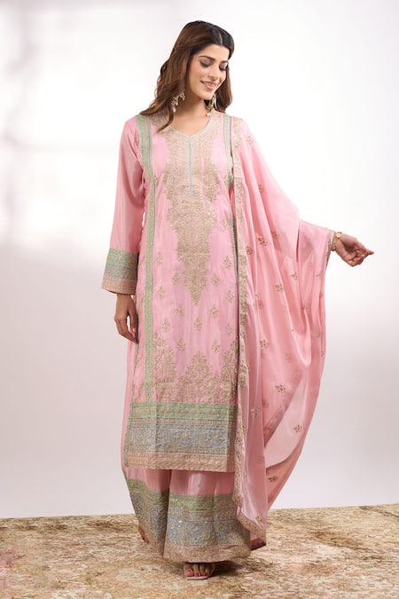 Shop_Alaya Advani_Pink Georgette Embroidery V-neck Flower Kurta Palazzo Set _Online_at_Aza_Fashions