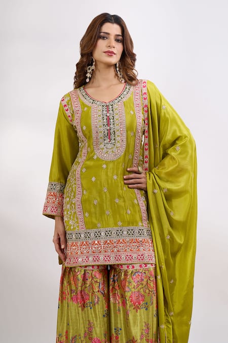 Buy_Alaya Advani_Green Georgette Embroidery, Sequins, Zari V-neck Flower Kurta Sharara Set _Online_at_Aza_Fashions