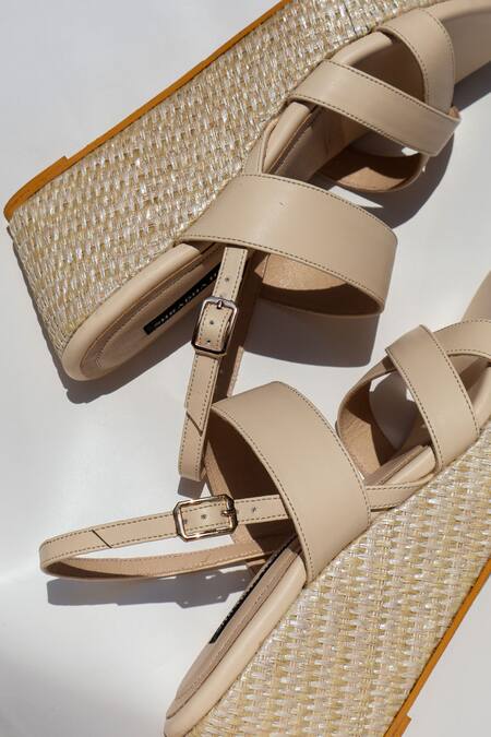 Buy_Shradha Hedau Footwear Couture_Beige Branwen Vegan Leather Braided Platform Wedges 