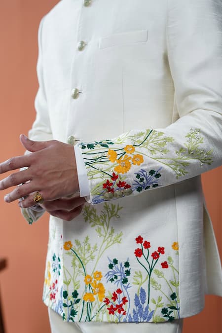 Buy_Philocaly_Off White Silk Embroidery Malhaar Floral Blend Bandhgala _Online_at_Aza_Fashions