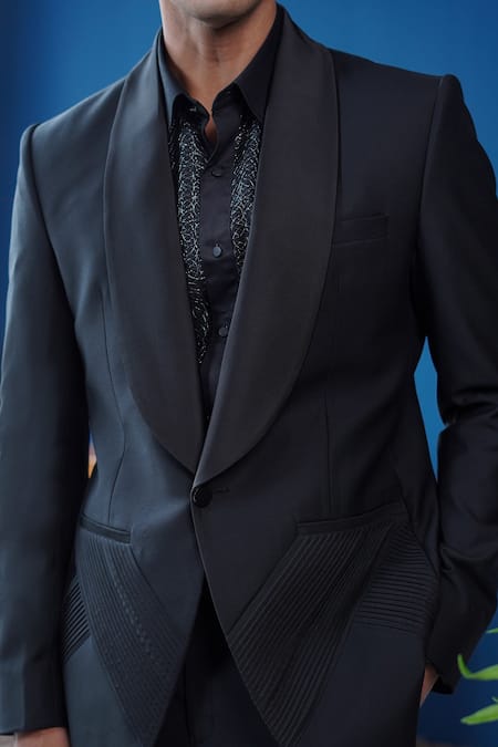 Buy_Philocaly_Black Wool Noctis Shawl Lapel Diagonal Pintuck Tuxedo _Online_at_Aza_Fashions