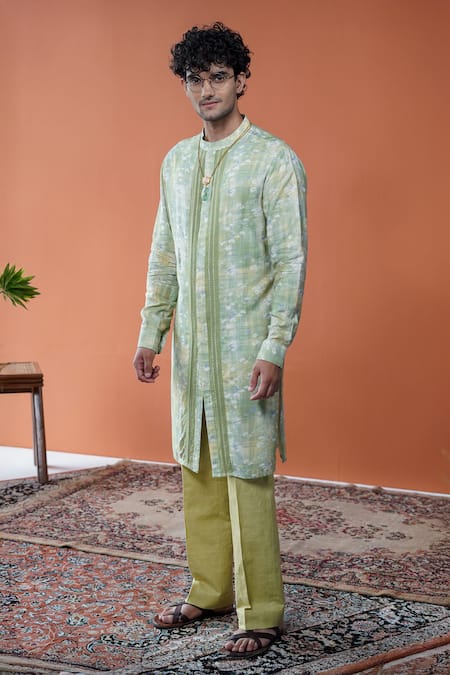 Philocaly Vasanta Printed Front-Open Kurta With Chawal Taka 