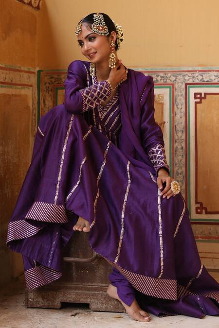 Amoree by Shikha Chaudhry_Purple Silk Gota Patti, Embroidery V-neck Kilol Anarkali With Dupatta _Online_at_Aza_Fashions