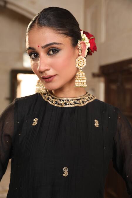Buy_Amoree by Shikha Chaudhry_Black Silk Embroidery, Zari Round Neck Siyaah Anarkali Set _Online_at_Aza_Fashions