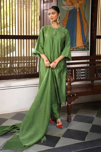 Amoree by Shikha Chaudhry_Green Silk, Silk, Embroidery, Sequins, Gota Rudra Kurta Set _at_Aza_Fashions