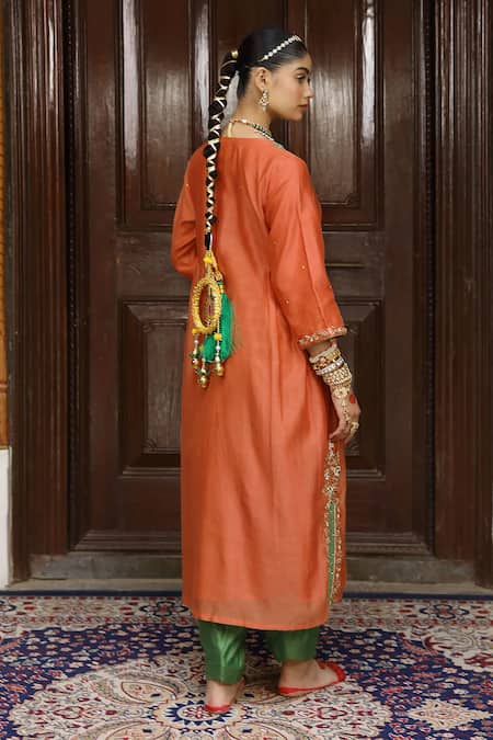 Shop Amoree by Shikha Chaudhry Rust Chanderi Silk Embroidery, Gota Patti V-neck Floral Kurta Set at Aza Fashions Shop_Amoree by Shikha Chaudhry_Rust Chanderi Silk Embroidery, Gota Patti V-neck Floral Kurta Set _at_Aza_Fashions