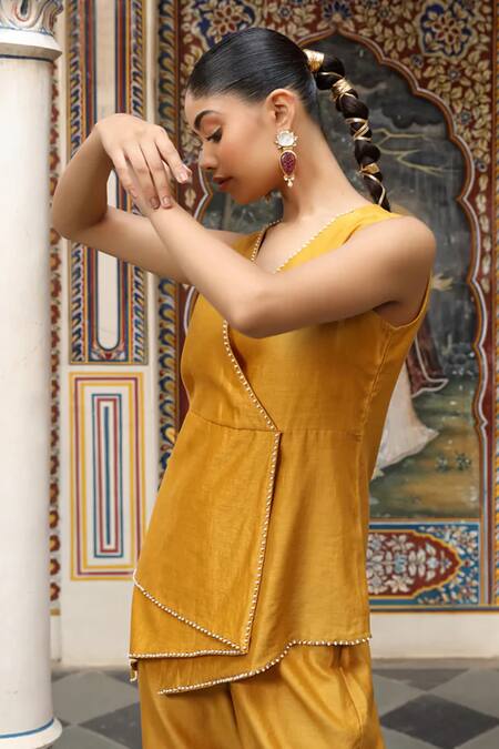 Shop_Amoree by Shikha Chaudhry_Mustard Chanderi Silk Beads, Embroidery V-neck Top And Pant Set _Online_at_Aza_Fashions