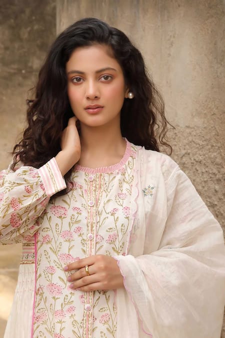 Shop Amoree by Shikha Chaudhry Off White Cotton, Silk Embroidery Round Neck Floral Pattern Gathered Kurta Set Online at Aza Fashions Shop_Amoree by Shikha Chaudhry_Off White Cotton, Silk Embroidery Round Neck Floral Pattern Gathered Kurta Set _Online_at_Aza_Fashions