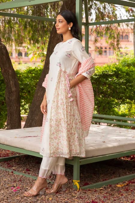 Buy Amoree by Shikha Chaudhry Off White Cotton, Silk Embroidery Round Neck Butti Pattern Kurta Set Online at Aza Fashions Buy_Amoree by Shikha Chaudhry_Off White Cotton, Silk Embroidery Round Neck Butti Pattern Kurta Set _Online_at_Aza_Fashions