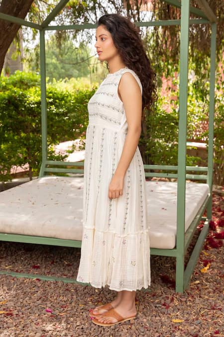 Buy Amoree by Shikha Chaudhry Off White Cotton, Silk Embroidery Round Neck Floral Pattern Dress Online at Aza Fashions Buy_Amoree by Shikha Chaudhry_Off White Cotton, Silk Embroidery Round Neck Floral Pattern Dress _Online_at_Aza_Fashions