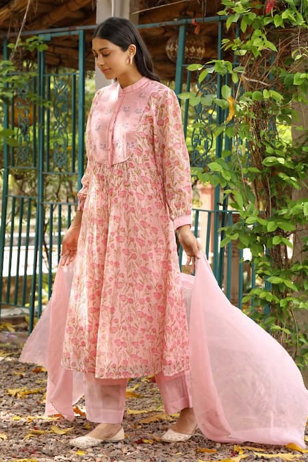 Shop Amoree by Shikha Chaudhry Pink Cotton, Silk Embroidery Mandarin Collar Floral Bloom Pattern Kurta Set at Aza Fashions Shop_Amoree by Shikha Chaudhry_Pink Cotton, Silk Embroidery Mandarin Collar Floral Bloom Pattern Kurta Set _at_Aza_Fashions