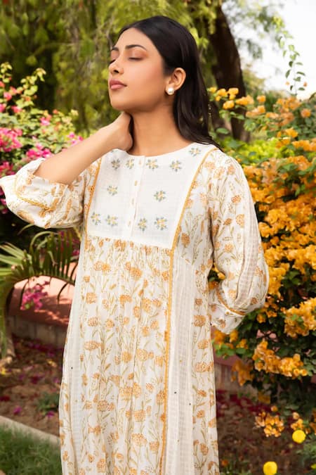 Amoree by Shikha Chaudhry_Off White Cotton, Silk Beads, Embroidery Round Neck Butti Pattern Dress _Online_at_Aza_Fashions