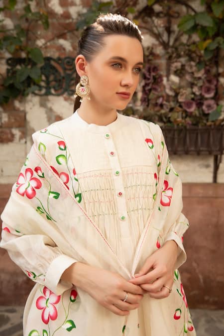 Buy_Amoree by Shikha Chaudhry_Ivory Cotton Embroidery Mandarin Collar Bloom Pattern Kurta Set _Online_at_Aza_Fashions