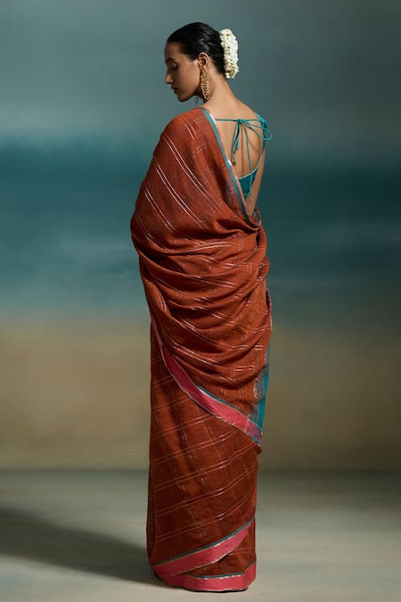 Dressfolk Avni Handloom Cotton Saree With Unstitched Blouse Piece 