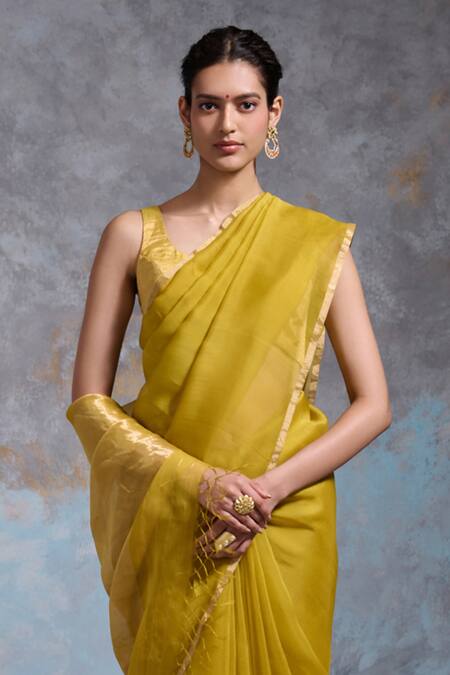 Buy Dressfolk Yellow Organza Zari Vaishali Saree With Unstitched Blouse Piece Online at Aza Fashions Buy_Dressfolk_Yellow Organza Zari Vaishali Saree With Unstitched Blouse Piece _Online_at_Aza_Fashions