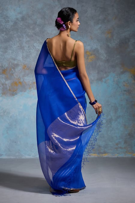 Dressfolk Utsavi Organza Saree With Unstitched Blouse Piece 