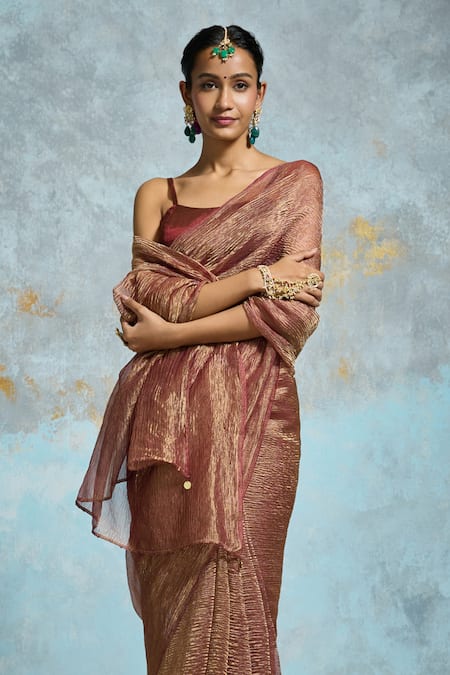 Dressfolk_Maroon Tissue Beads, Zari Sindoori Saree With Unstitched Blouse Piece _Online_at_Aza_Fashions