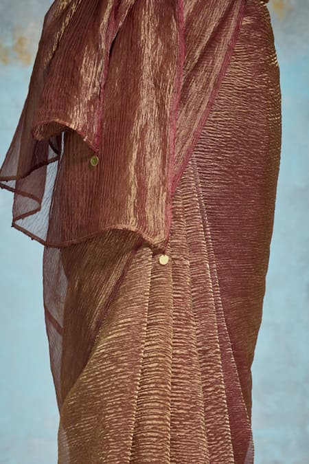 Buy_Dressfolk_Maroon Tissue Beads, Zari Sindoori Saree With Unstitched Blouse Piece _Online_at_Aza_Fashions