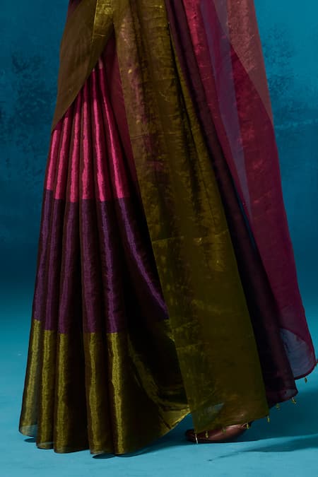 Buy_Dressfolk_Pink Tissue Beads Shiddat Saree With Unstitched Blouse Piece _Online_at_Aza_Fashions