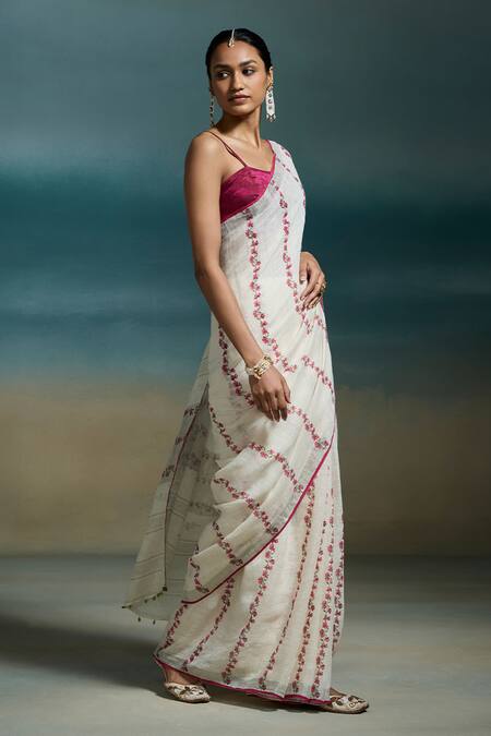 Dressfolk_White Handloom Cotton, Linen Zari Tuhina Saree With Unstitched Blouse Piece_Online_at_Aza_Fashions
