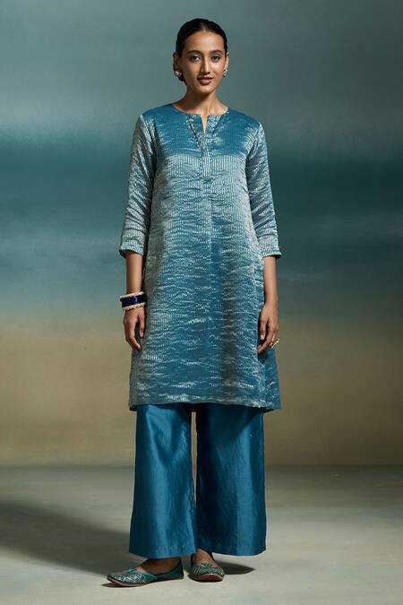 Buy_Dressfolk_Blue Chanderi Zari Split V-neck Sharvari Stripe Woven A-line Kurta Set_Online_at_Aza_Fashions