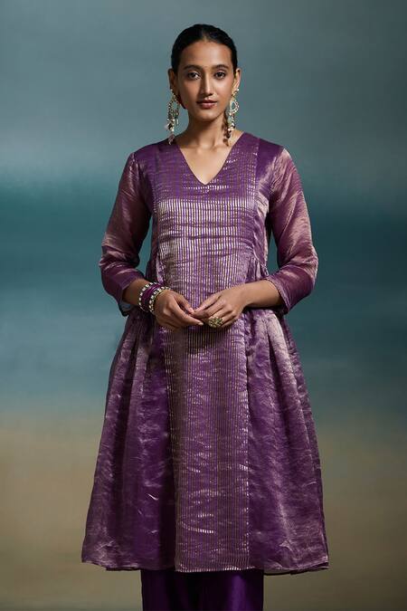 Shop_Dressfolk_Purple Chanderi Zari V-neck Chahak Anarkali Set_Online_at_Aza_Fashions