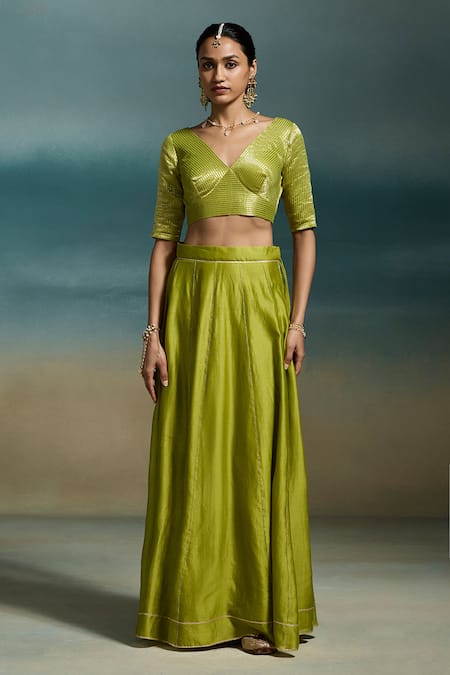 Buy_Dressfolk_Green Chanderi Zari V-neck Rasmiya Woven Lehenga Set_Online_at_Aza_Fashions