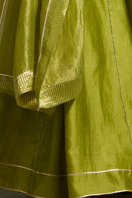 Dressfolk_Green Chanderi Zari V-neck Rasmiya Woven Lehenga Set_at_Aza_Fashions