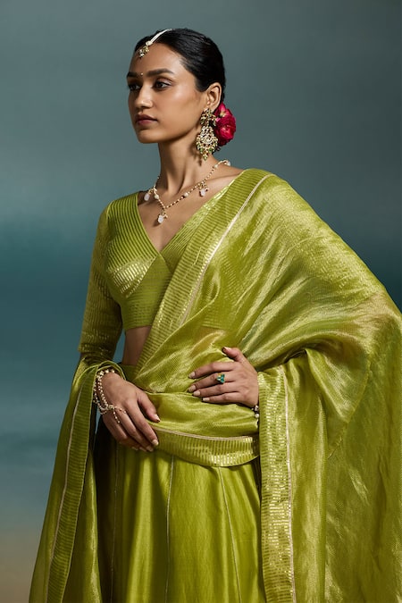 Buy_Dressfolk_Green Chanderi Zari V-neck Rasmiya Woven Lehenga Set