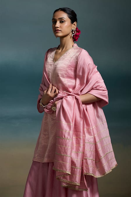 Buy Dressfolk Pink Chanderi Zari V-neck Anandita Kurta Sharara Set Online at Aza Fashions Buy_Dressfolk_Pink Chanderi Zari V-neck Anandita Kurta Sharara Set_Online_at_Aza_Fashions